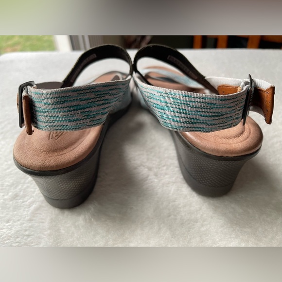 Keen Wedge Sandals Blue/Green Size 7 - Picture 9 of 10